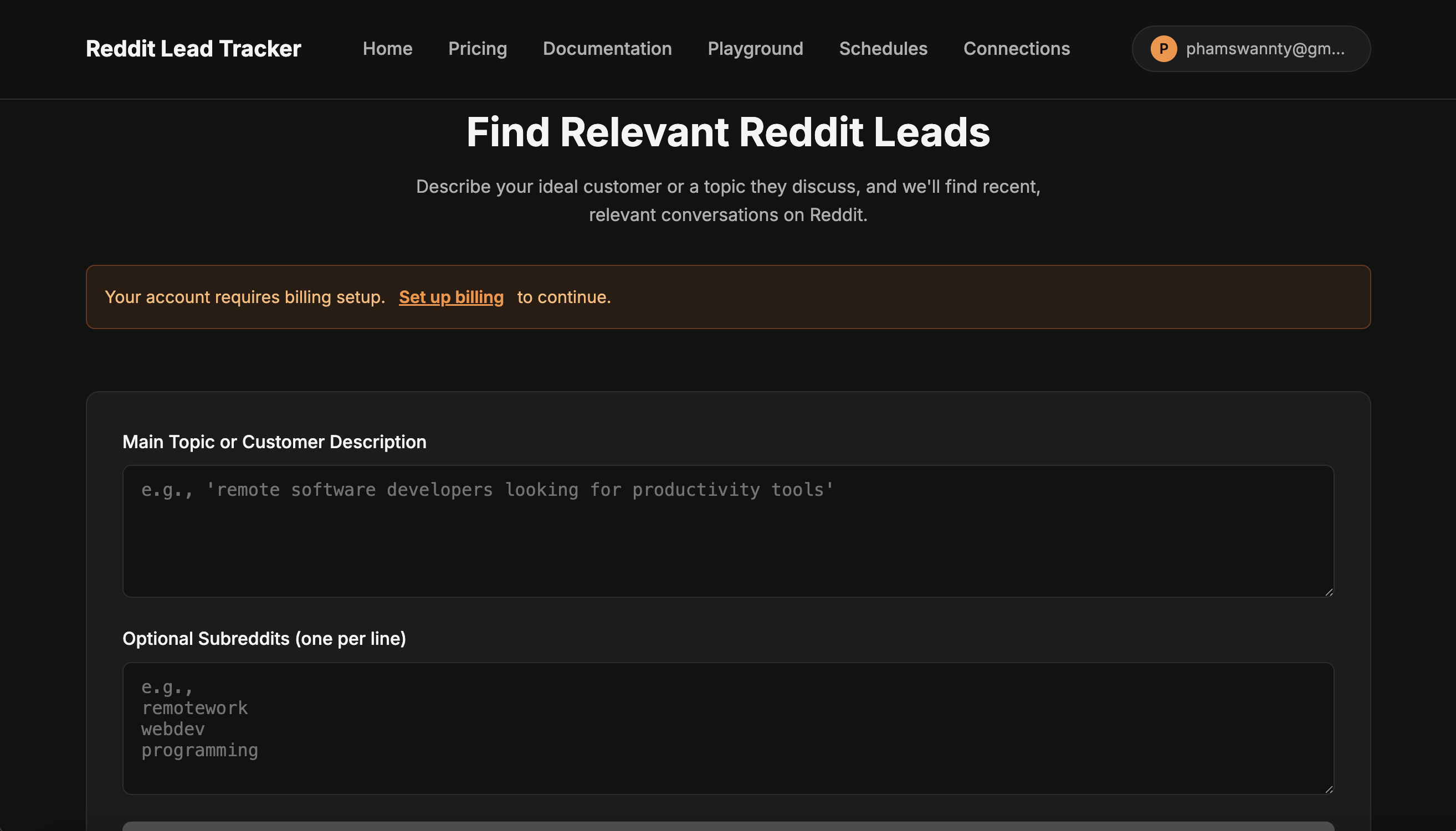 The interactive App page showing the agent's input form with fields for topic and subreddits